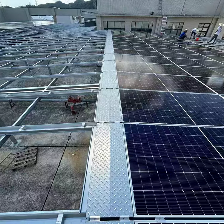 Paano Napapahusay ng Mga Mounting Bracket ng Solar PV ang Kahusayan ng Solar Panel at Stability ng System